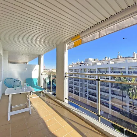 2-6 Pers, Piscine,clim,plage A3mn A Pied, 2 Chbres, 2 Salles De Bain, Wifi *