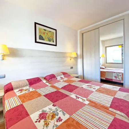 2-6 Pers, Piscine,clim,plage A3mn A Pied, 2 Chbres, 2 Salles De Bain, Wifi